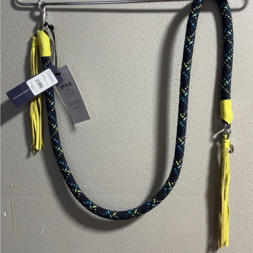Wander Rope Dog Leash with Yellow and Blue Accents